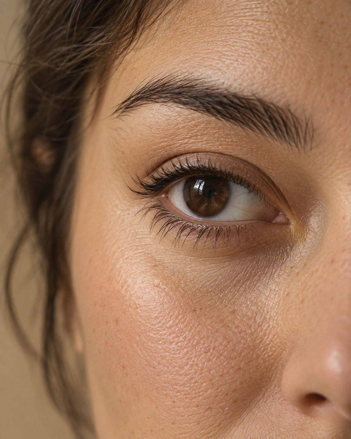 Mascara Intensité, cils séparés et allongés, sans paquets