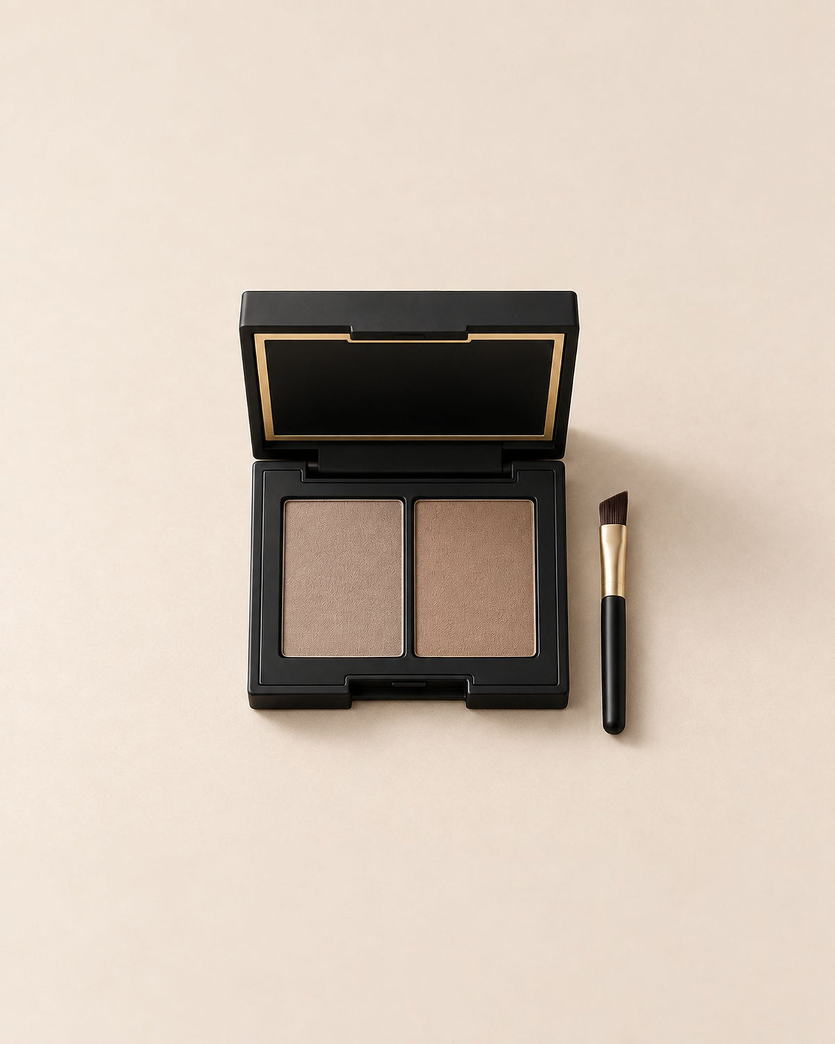 Poudre Velours Sourcils, duo clair ouvert avec son pinceau biseauté